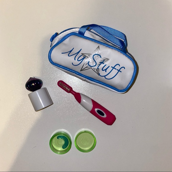 AMERICAN GIRL DOLL SLEEPOVER KIT - Picture 3 of 6